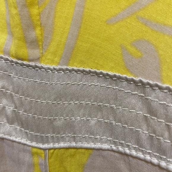 Yellow and beige gorgeous floral dress with slip liner - Picture 5 of 8